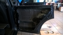 VW Touareg - шумоизоляция дверей VW Touareg - шумоизоляция дверей